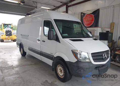 2016 Mercedes-Benz Sprinter 2500 High Roof/High Roof from USA, damaged, VIN WD3PE8DD6GP247790